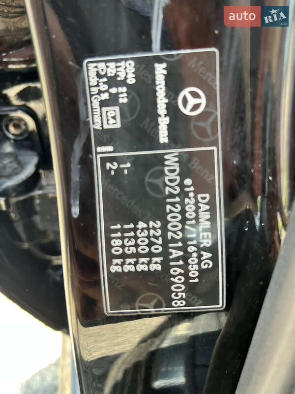 Седан Mercedes-Benz E-Class 2010 в Умани фото 32 Седан Mercedes-Benz E-Class 2010 в Умани