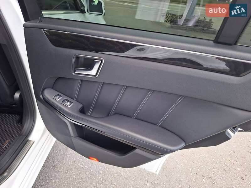 Седан Mercedes-Benz E-Class 2014 в Івано-Франківську фото 21 Седан Mercedes-Benz E-Class 2014 в Івано-Франківську