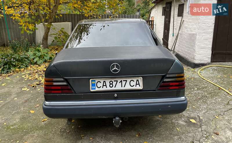 Седан Mercedes-Benz E-Class 1991 в Чигирине фото 5 Седан Mercedes-Benz E-Class 1991 в Чигирине