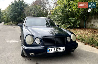 Седан Mercedes-Benz E-Class 1998 в Одессе