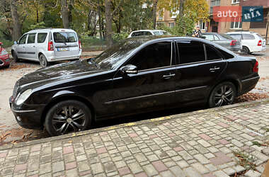 Седан Mercedes-Benz E-Class 2006 в 