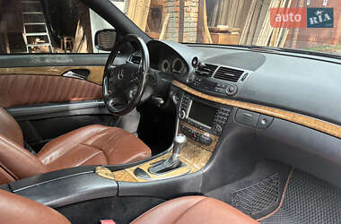 Седан Mercedes-Benz E-Class 2006 в 