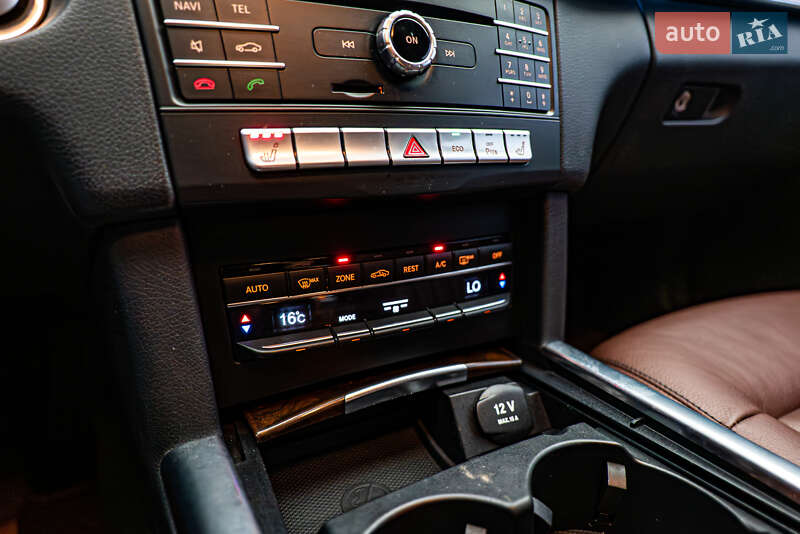 Седан Mercedes-Benz E-Class 2015 в Киеве