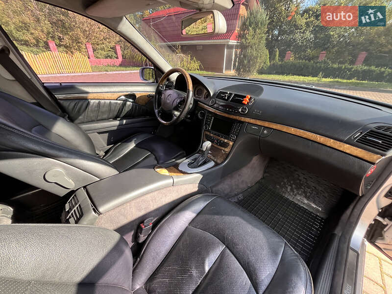 Седан Mercedes-Benz E-Class 2004 в Хмельницком