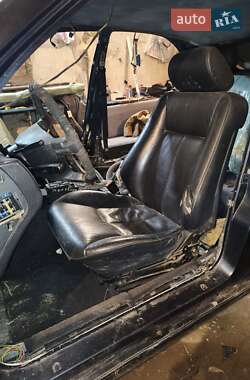 Седан Mercedes-Benz E-Class 1997 в 