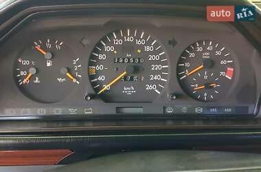 Седан Mercedes-Benz E-Class 1994 в 