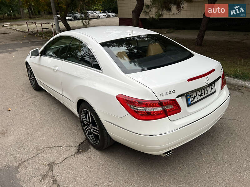 Купе Mercedes-Benz E-Class 2012 в Одесі