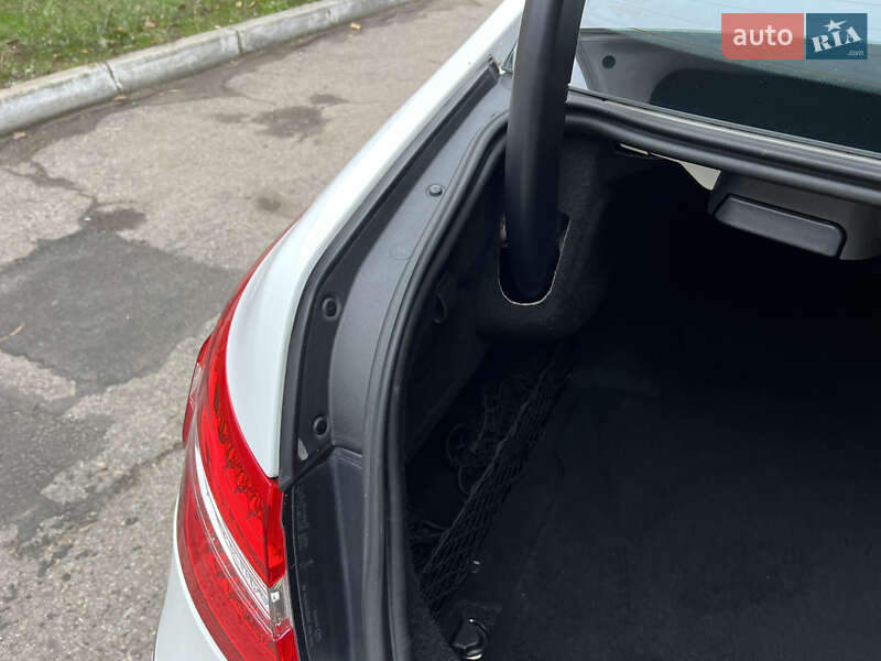 Купе Mercedes-Benz E-Class 2012 в Одесі