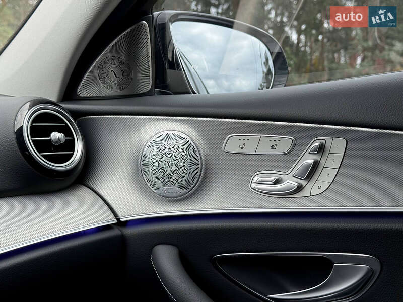 Седан Mercedes-Benz E-Class 2020 в Киеве фото 84 Седан Mercedes-Benz E-Class 2020 в Киеве