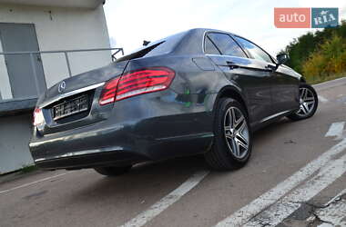 Седан Mercedes-Benz E-Class 2013 в 