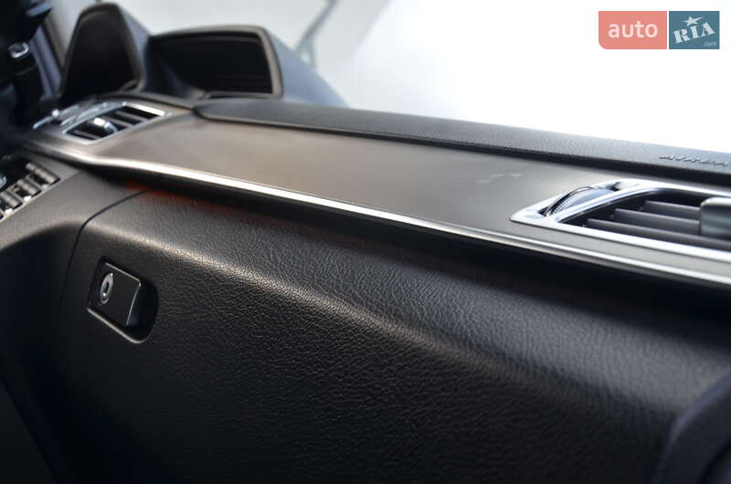 Седан Mercedes-Benz E-Class 2013 в Трускавце фото 62 Седан Mercedes-Benz E-Class 2013 в Трускавце