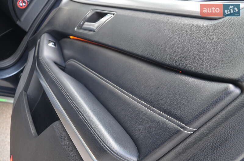 Седан Mercedes-Benz E-Class 2013 в Трускавце фото 67 Седан Mercedes-Benz E-Class 2013 в Трускавце