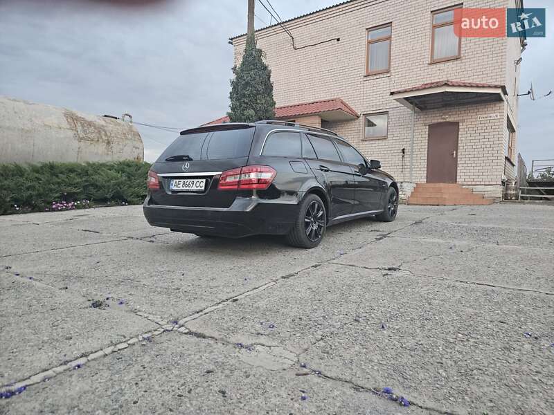 Універсал Mercedes-Benz E-Class 2011 в Дніпрі фото 7 Універсал Mercedes-Benz E-Class 2011 в Дніпрі