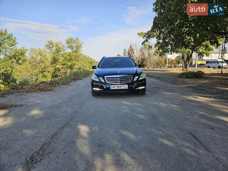 Універсал Mercedes-Benz E-Class 2011 в Дніпрі фото 17 Універсал Mercedes-Benz E-Class 2011 в Дніпрі