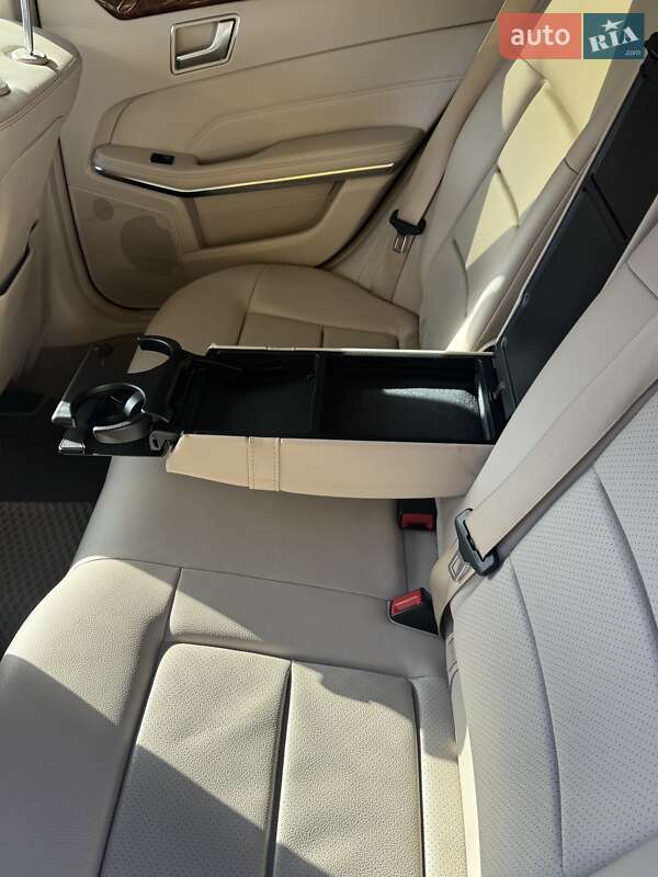 Универсал Mercedes-Benz E-Class 2013 в Львове фото 18 Универсал Mercedes-Benz E-Class 2013 в Львове