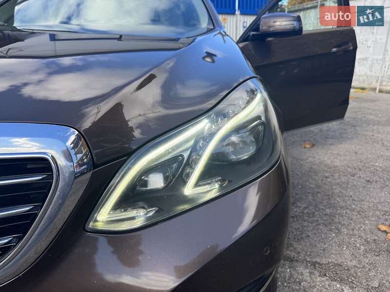 Универсал Mercedes-Benz E-Class 2013 в Львове фото 52 Универсал Mercedes-Benz E-Class 2013 в Львове