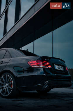 Седан Mercedes-Benz E-Class 2013 в 