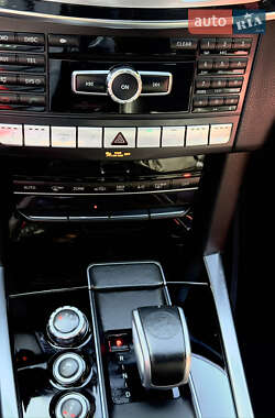 Седан Mercedes-Benz E-Class 2013 в 