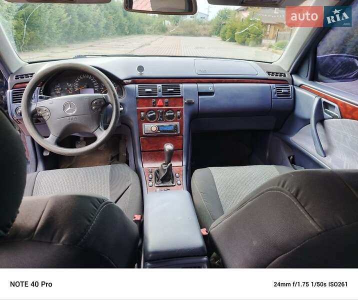 Седан Mercedes-Benz E-Class 2001 в Шепетовке фото 10 Седан Mercedes-Benz E-Class 2001 в Шепетовке
