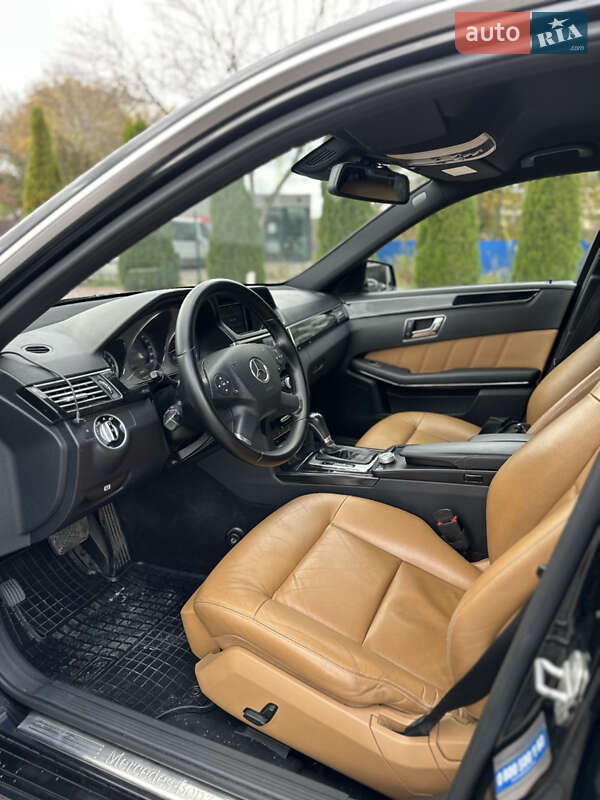 Седан Mercedes-Benz E-Class 2011 в Житомире фото 16 Седан Mercedes-Benz E-Class 2011 в Житомире