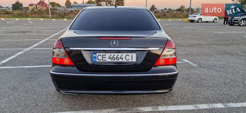 Седан Mercedes-Benz E-Class 2008 в Черновцах
