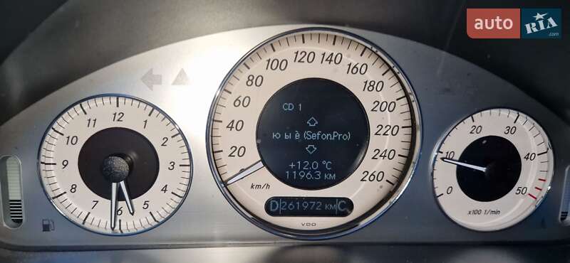 Седан Mercedes-Benz E-Class 2008 в Черновцах