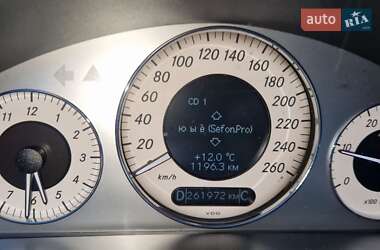 Седан Mercedes-Benz E-Class 2008 в  фото 17 Седан Mercedes-Benz E-Class 2008 в