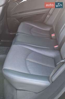 Седан Mercedes-Benz E-Class 2008 в  фото 25 Седан Mercedes-Benz E-Class 2008 в