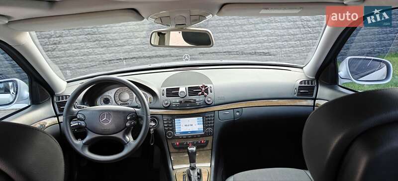 Седан Mercedes-Benz E-Class 2007 в Ровно фото 11 Седан Mercedes-Benz E-Class 2007 в Ровно