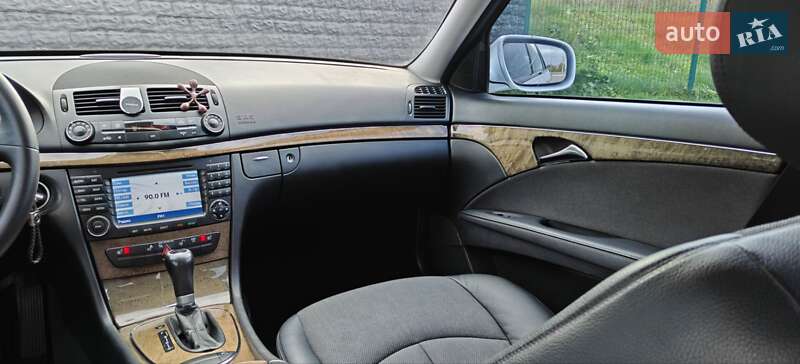 Седан Mercedes-Benz E-Class 2007 в Ровно фото 13 Седан Mercedes-Benz E-Class 2007 в Ровно