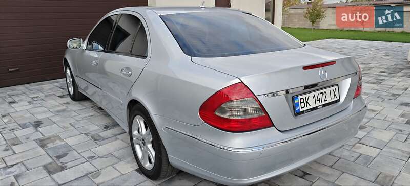 Седан Mercedes-Benz E-Class 2007 в Ровно фото 56 Седан Mercedes-Benz E-Class 2007 в Ровно