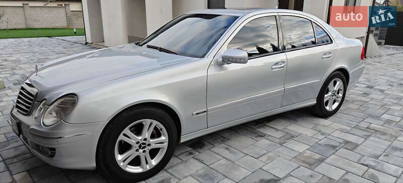 Седан Mercedes-Benz E-Class 2007 в Ровно фото 65 Седан Mercedes-Benz E-Class 2007 в Ровно