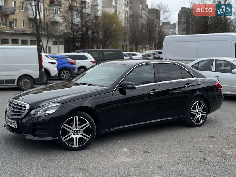 Седан Mercedes-Benz E-Class 2015 в Виннице