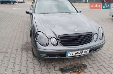 Универсал Mercedes-Benz E-Class 2005 в  фото 4 Универсал Mercedes-Benz E-Class 2005 в