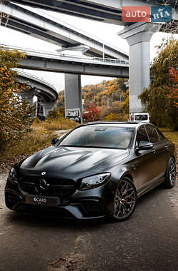 Седан Mercedes-Benz E-Class 2019 в 