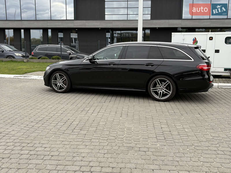 Універсал Mercedes-Benz E-Class 2017 в Львові