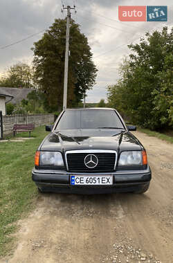Седан Mercedes-Benz E-Class 1995 в Глыбокой