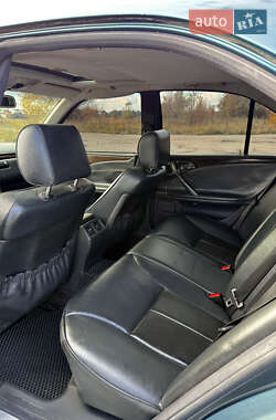 Седан Mercedes-Benz E-Class 2000 в 
