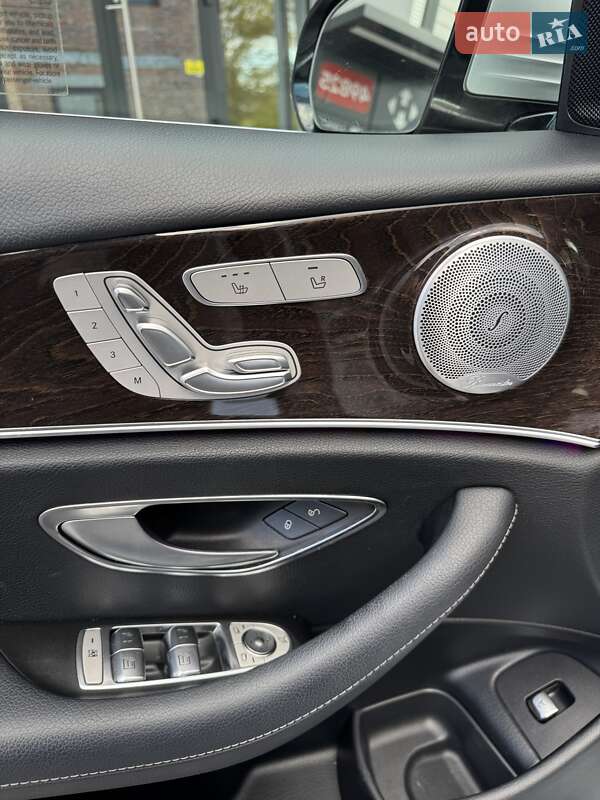 Седан Mercedes-Benz E-Class 2019 в Нововолынске