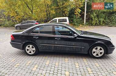 Седан Mercedes-Benz E-Class 2004 в 