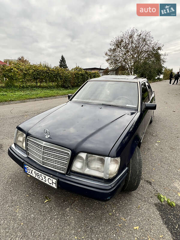Mercedes-Benz E-Class 1994