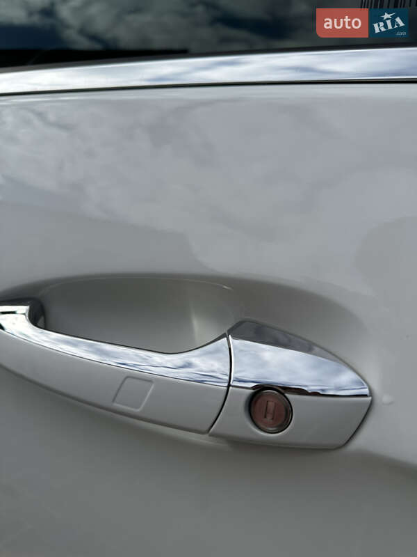 Седан Mercedes-Benz E-Class 2013 в Коломые