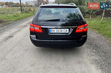 Универсал Mercedes-Benz E-Class 2010 в 