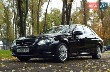 Седан Mercedes-Benz E-Class 2013 в Києві