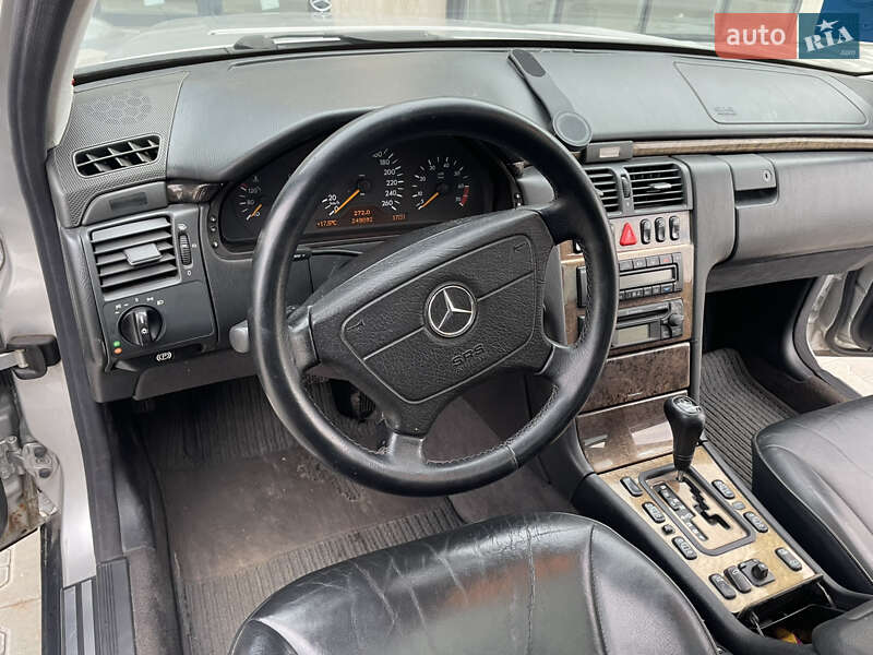Седан Mercedes-Benz E-Class 1999 в Тернополе фото 13 Седан Mercedes-Benz E-Class 1999 в Тернополе