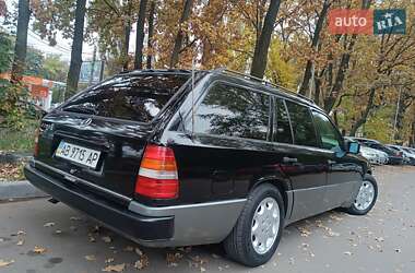 Універсал Mercedes-Benz E-Class 1994 в  фото 6 Універсал Mercedes-Benz E-Class 1994 в