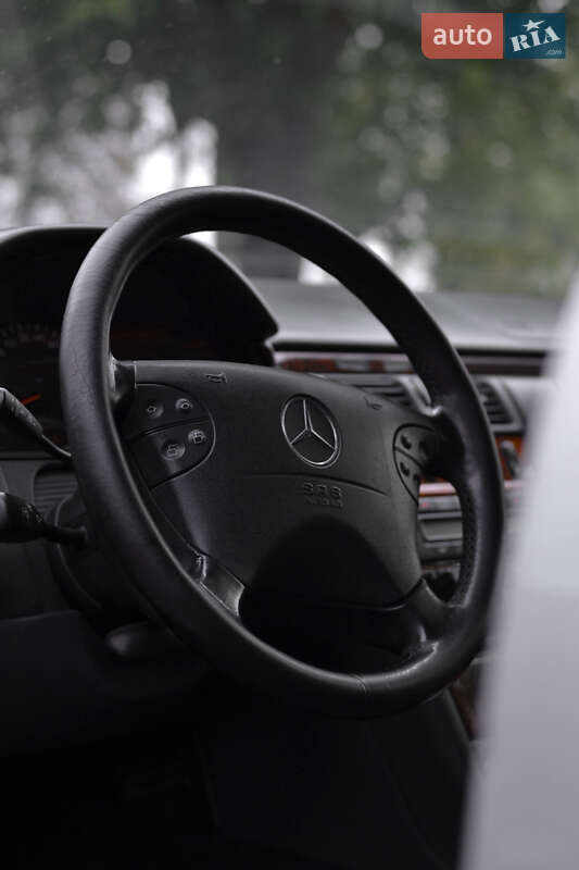 Универсал Mercedes-Benz E-Class 2001 в Черкассах