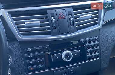 Універсал Mercedes-Benz E-Class 2010 в 