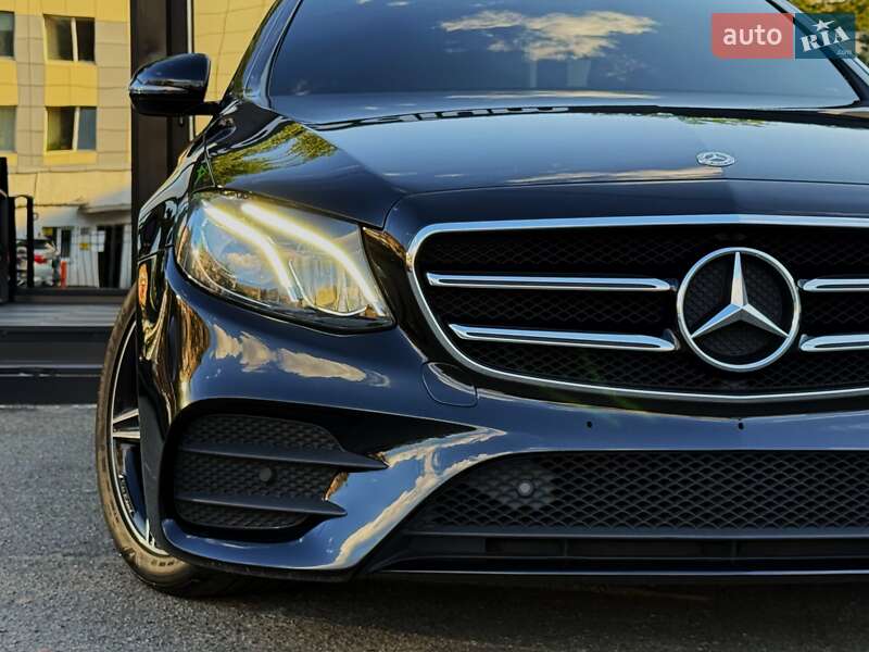 Седан Mercedes-Benz E-Class 2020 в Києві