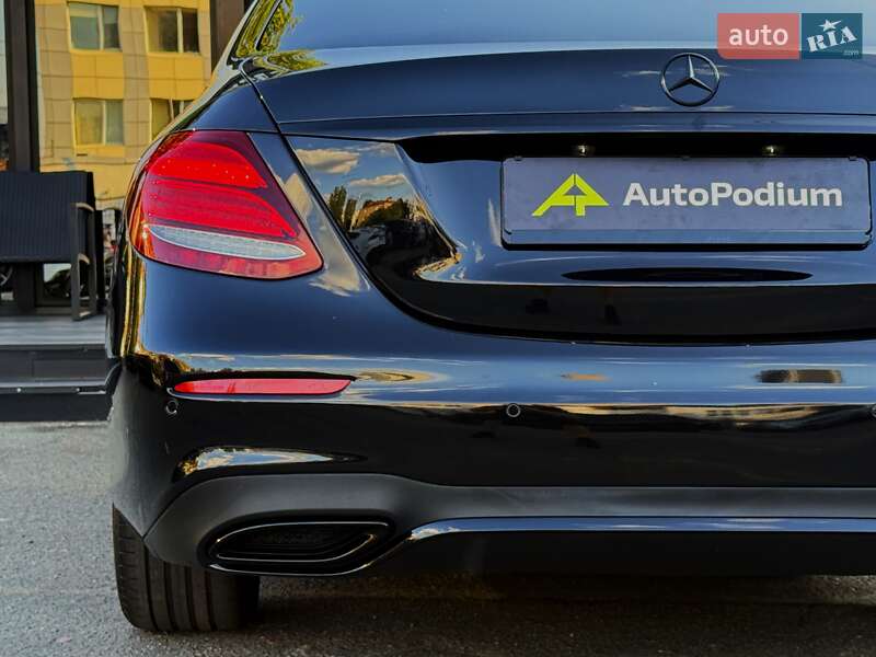 Седан Mercedes-Benz E-Class 2020 в Києві
